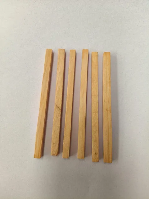 Palitos de sección cuadrada, vista adicional 1